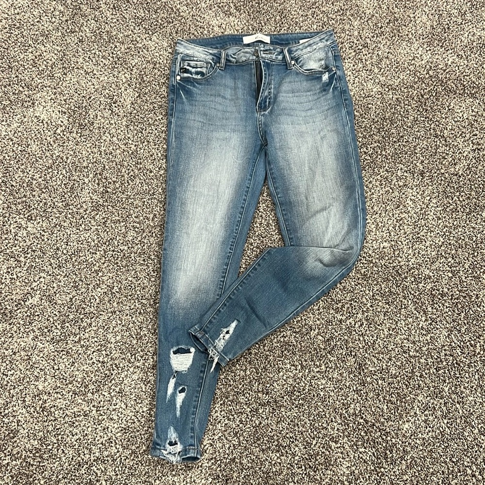 KanCan midrise skinny ankle